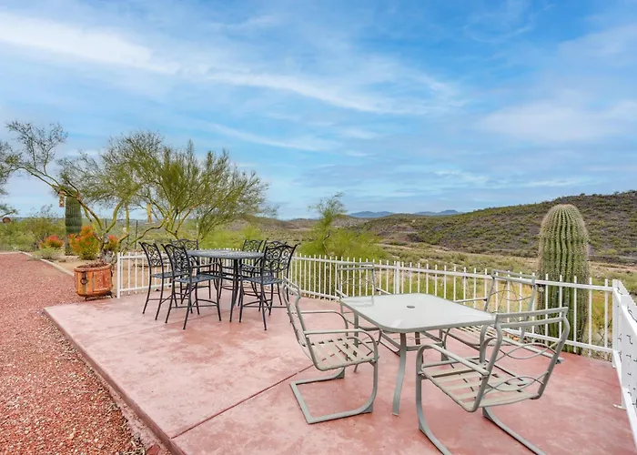 Horse-friendly Ranch Retreat In Wickenburg!