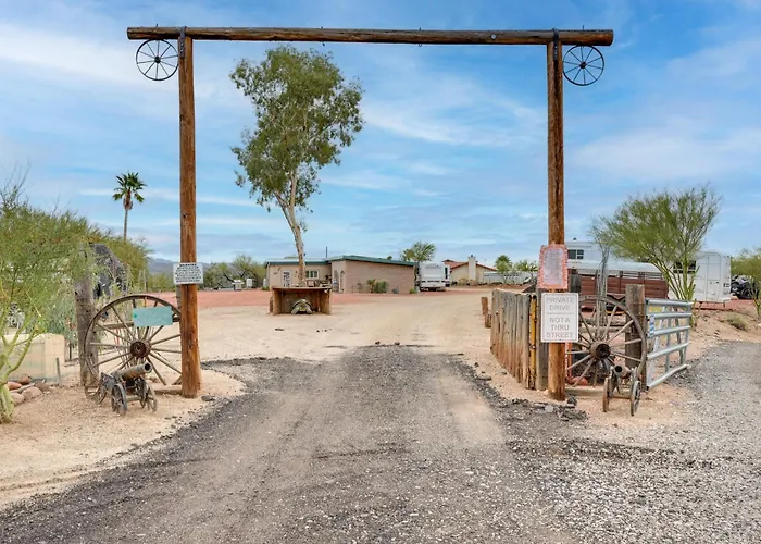Horse-friendly Ranch Retreat In Wickenburg! Holiday home
